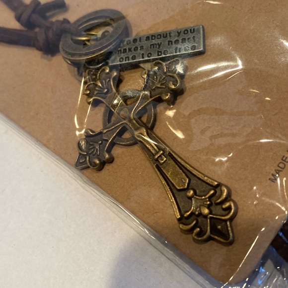 NIP and vintage-Style bronze antique-looking Celtic Cross, etc. - Picture 3 of 5